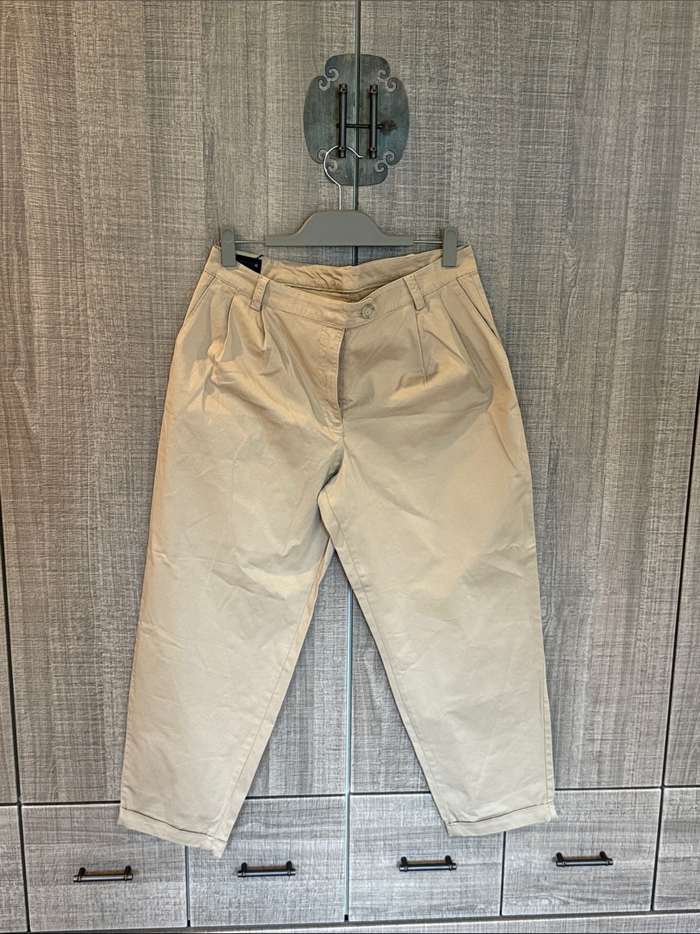 Zara Cotton Barrel With Hem Detail Trousers